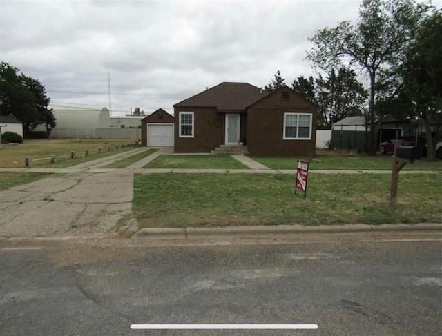 205 SW 3rd St, Dimmitt, TX 79027