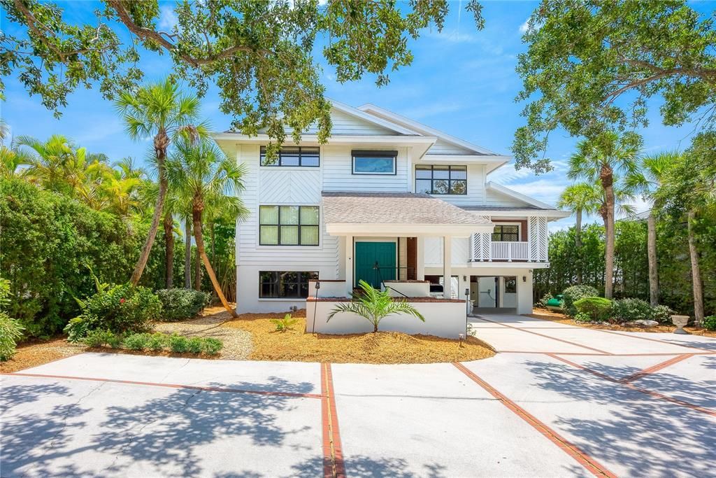 3977 Roberts Point Rd, Sarasota, FL 34242