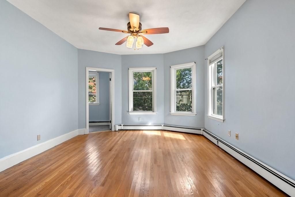 28 Spencer Ave, Somerville, MA 02144