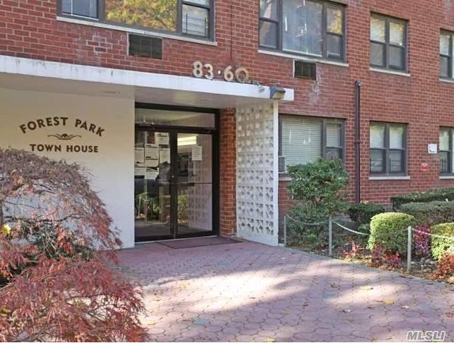 83-60 118th St #11K, Queens, NY 11415