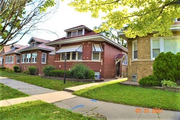 8743 S Parnell Ave, Chicago, IL 60620