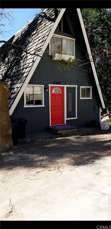 29191 Lyon Dr, Cedar Glen, CA 92321