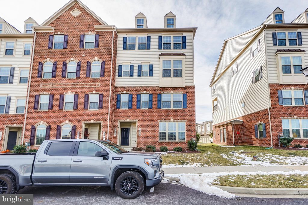 10010 Beerse St, Ijamsville, MD 21754
