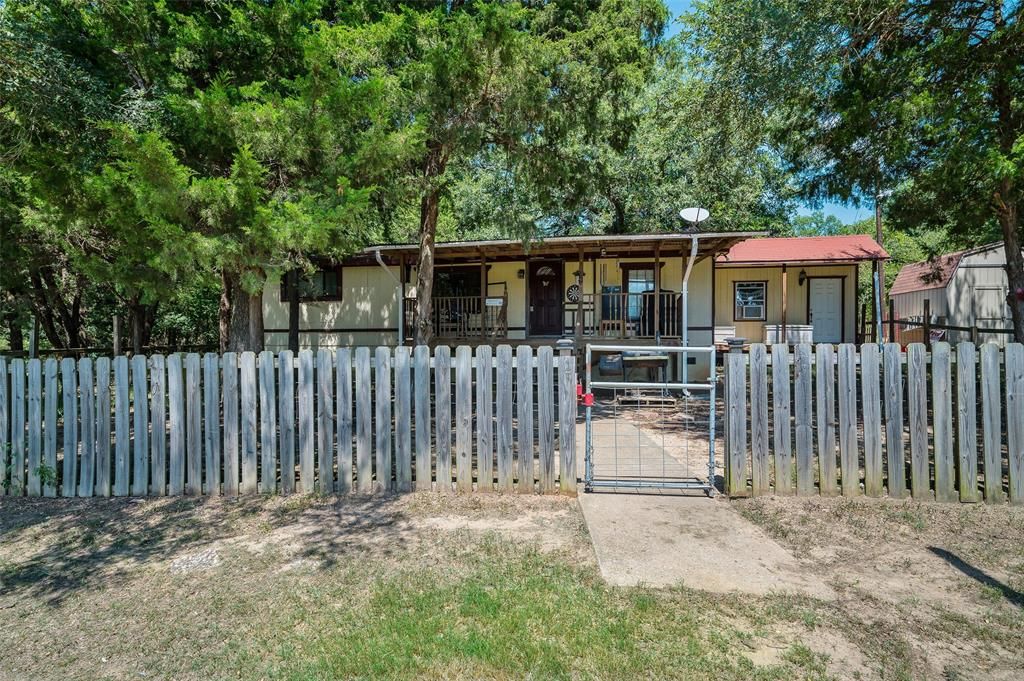 1802 Vz County Road 2719, Mabank, TX 75147