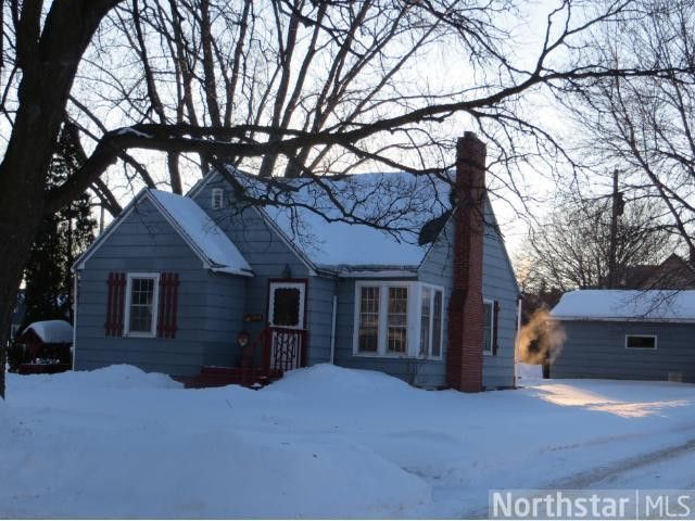 453 2nd St, Gaylord, MN 55334