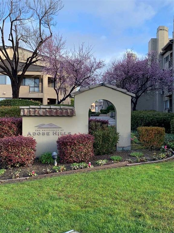 39152 Guardino Dr #109, Fremont, CA 94538