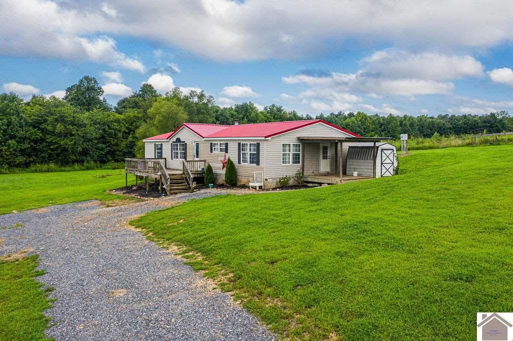 704 Country Rd, Grand Rivers, KY 42045 Trulia