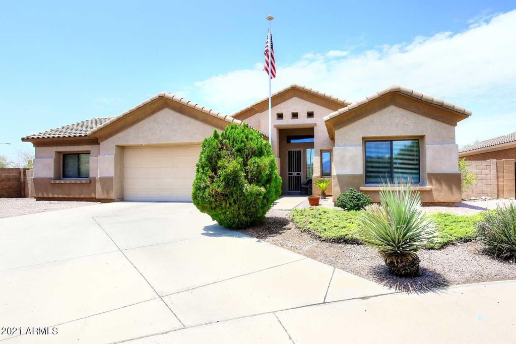 816 N Emery, Mesa, AZ 85207