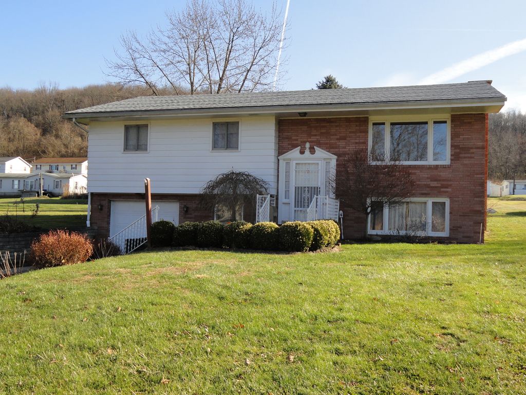 325 Bentley Ave, Newell, WV 26050 Trulia
