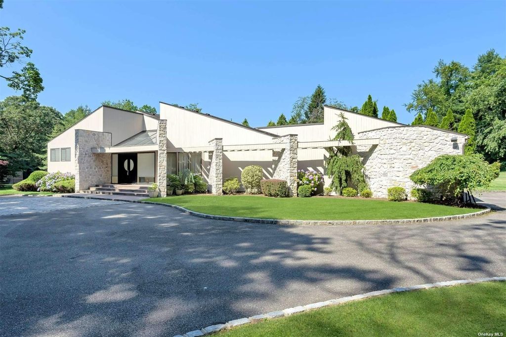 4 Horseshoe Road, Old Westbury, NY 11568 Trulia