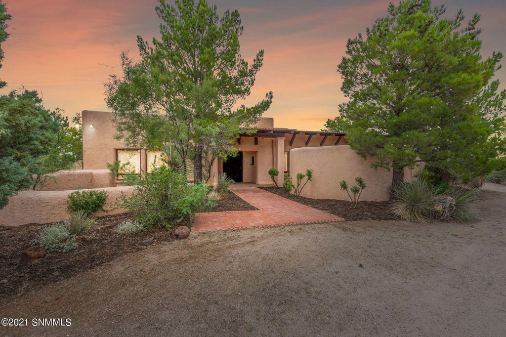 2605 Westmoreland Ave, Las Cruces, NM 88012