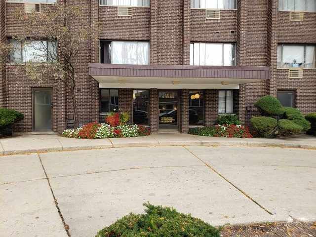 8444 W Wilson Ave #404S, Chicago, IL 60656