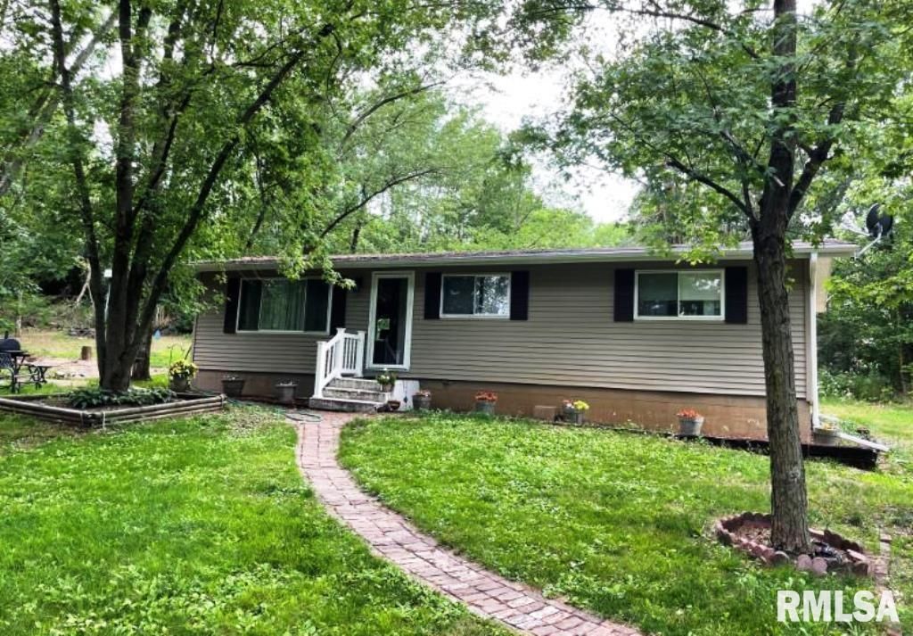 18093 County Road 1700 North Rd, Havana, IL 62644