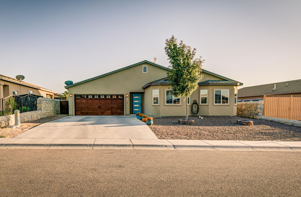 1218 Parque Ave, Berino, NM 88024 3 Bed, 2 Bath SingleFamily Home