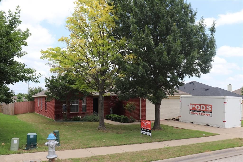 3604 Beatriz Dr, Denton, TX 76207