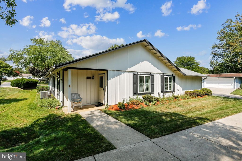 3706 Finsbury Park Dr #51-A, Silver Spring, MD 20906
