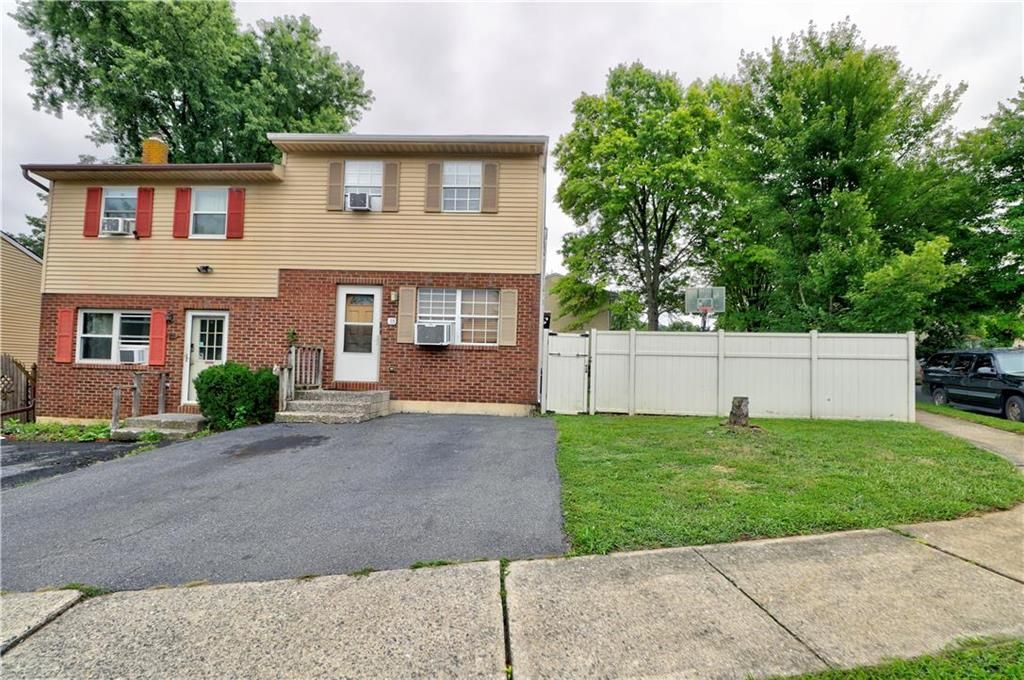 55 Priscilla St, Allentown, PA 18103