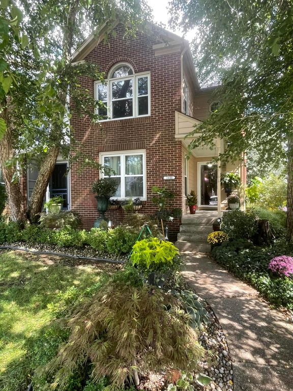 3440 Laredo Dr, Lexington, KY 40517