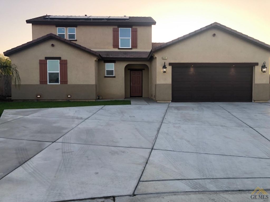 5313 Lomica Ln, Bakersfield, CA 93313