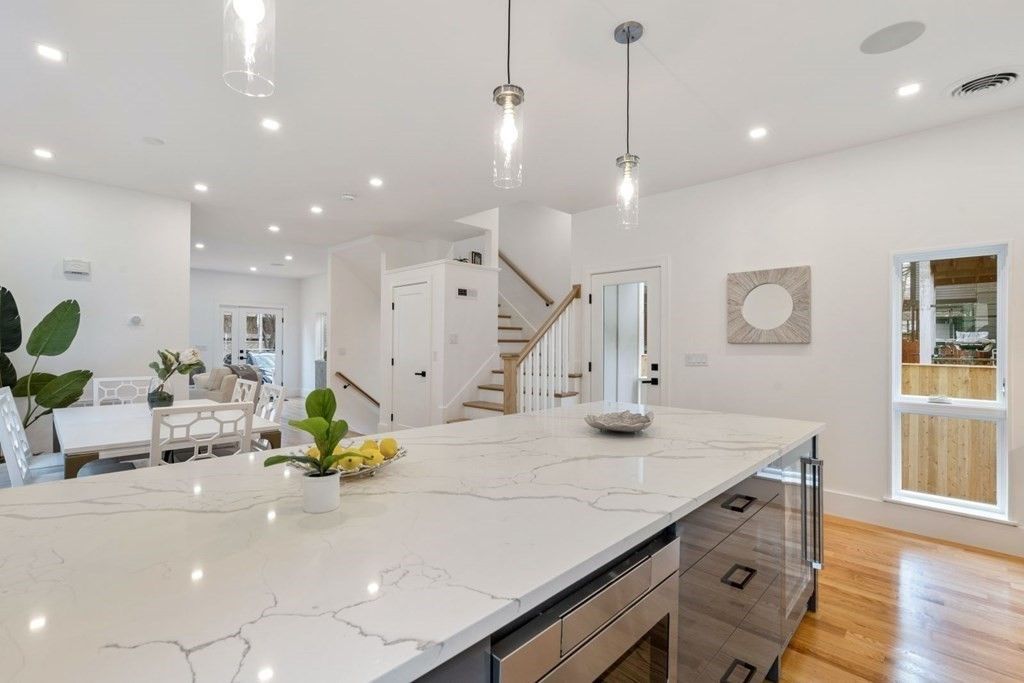 1500 Cambridge St #1500, Cambridge, MA 02139