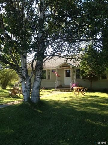 16882 Martha St, Gould City, MI 49838