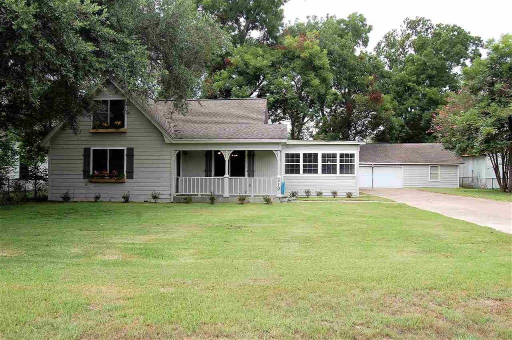 319 E Walnut Ave, Winnie, TX 77665 Trulia