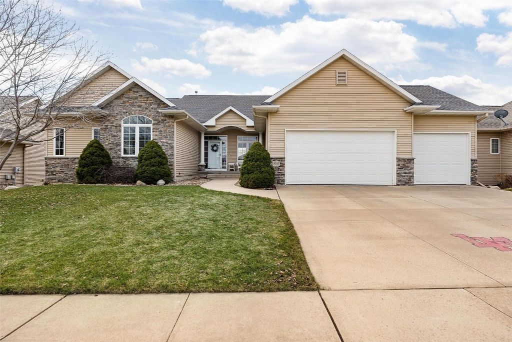 4355 Pintail Dr, Marion, IA 52302
