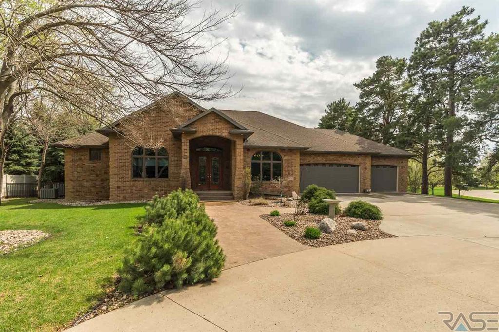 5017 S Old Yankton Pl, Sioux Falls, SD 57108 Trulia