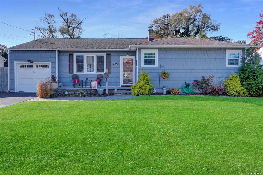 1060 Gardiner Drive, Bay Shore, NY 11706 Trulia