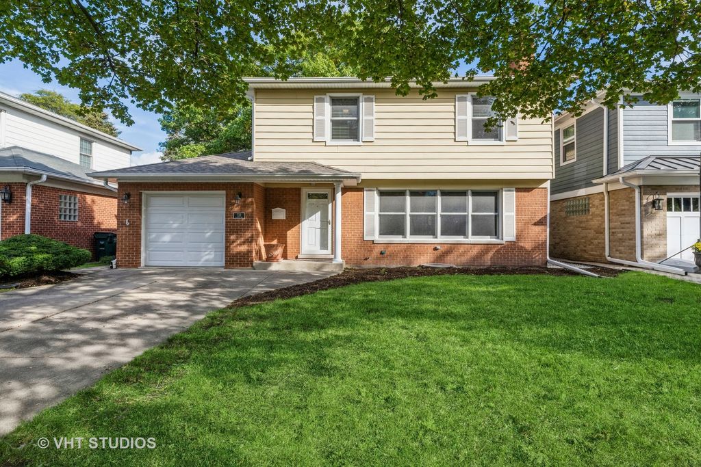 723 S Ridge Ave, Arlington Heights, IL 60005