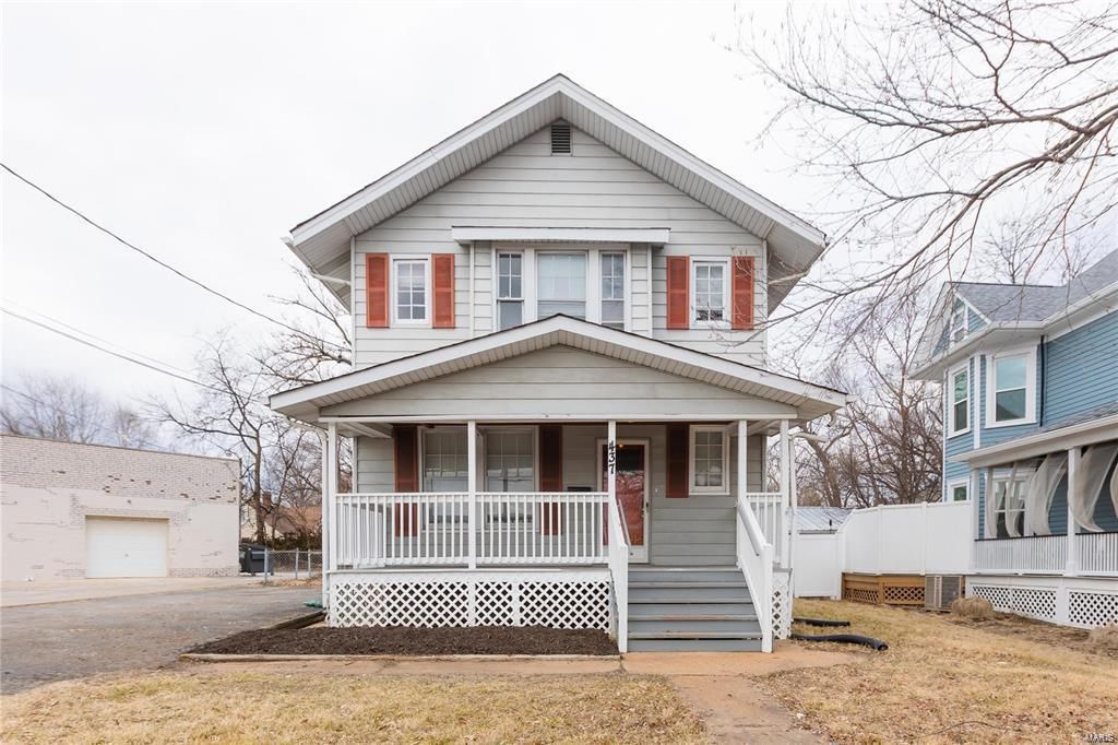 437 S Elm Ave, Saint Louis, MO 63119