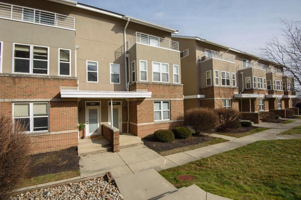 1409 Upper Green Cir, Columbus, OH 43212