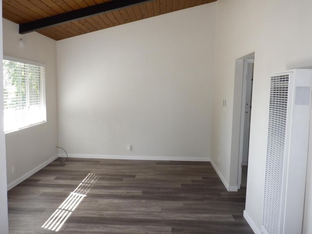 215 Castillo St #10, Santa Barbara, CA 93101