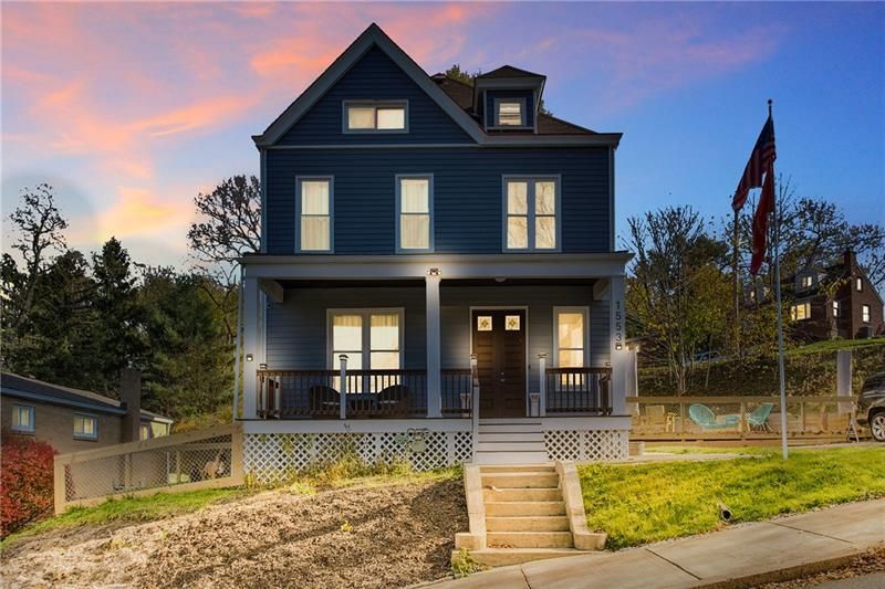 1553 Queensbury St, Pittsburgh, PA 15205