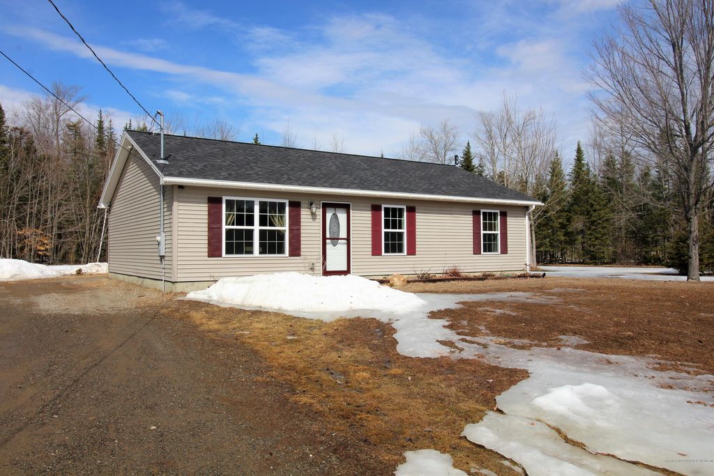 547 Fuller Rd, Hermon, ME 04401 Trulia