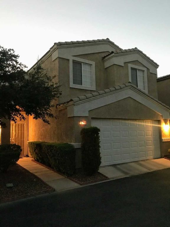 5127 Mineral Lake Dr, Las Vegas, NV 89122
