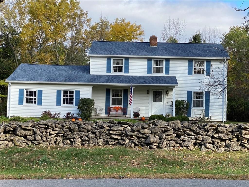 572 Honeoye Falls Five Point Rd, Honeoye Falls, NY 4 Bed, 2 Bath