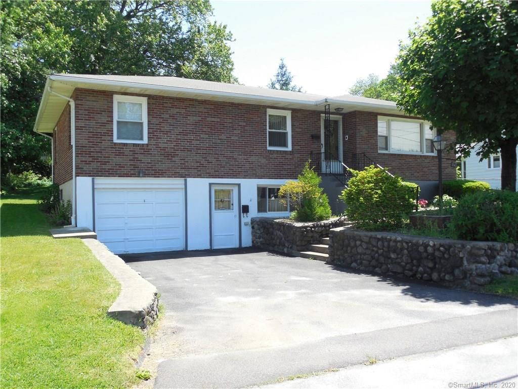 34 Harland Ave, Waterbury, CT 06705