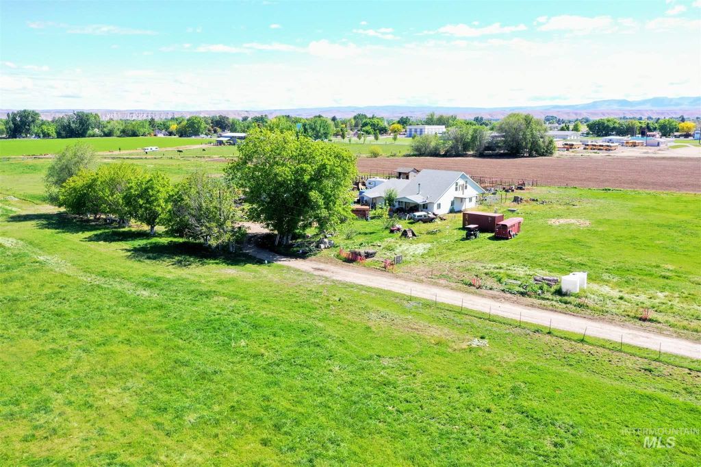 4170 SW 2nd Ave, New Plymouth, ID 83655
