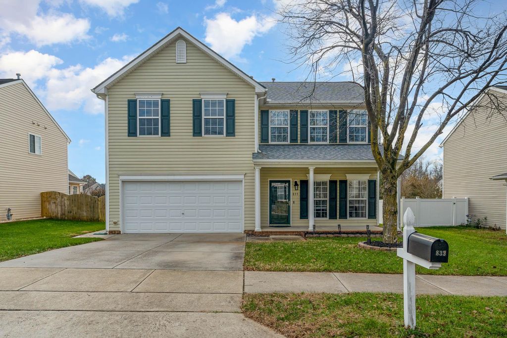 833 Stackhurst Way, Wake Forest, NC 27587