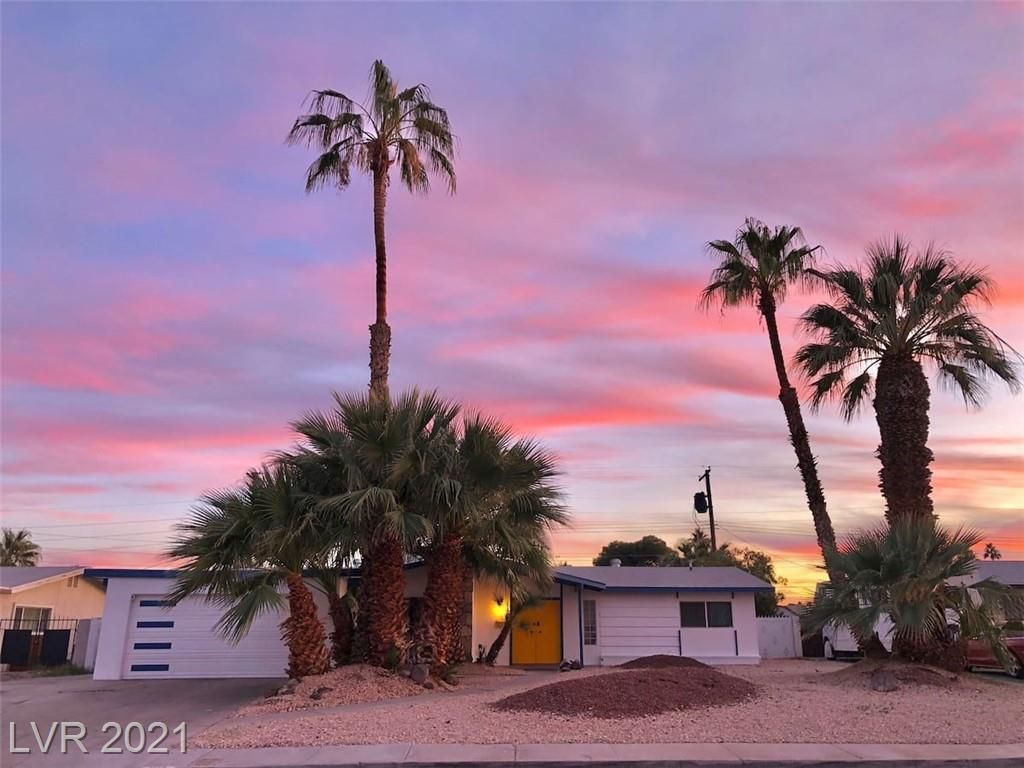 1715 Silver Mesa Way, Las Vegas, NV 89169
