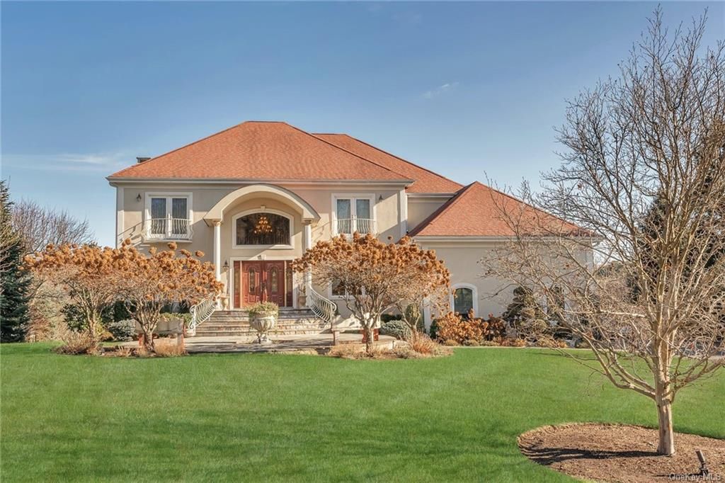 5 Meadow Hill Ct, Thornwood, NY 10594
