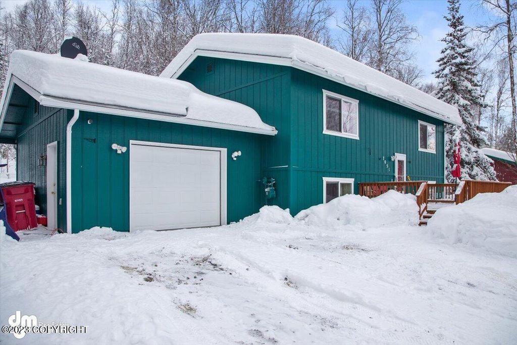 7051 W  Cambridge Dr, Wasilla, AK 99623