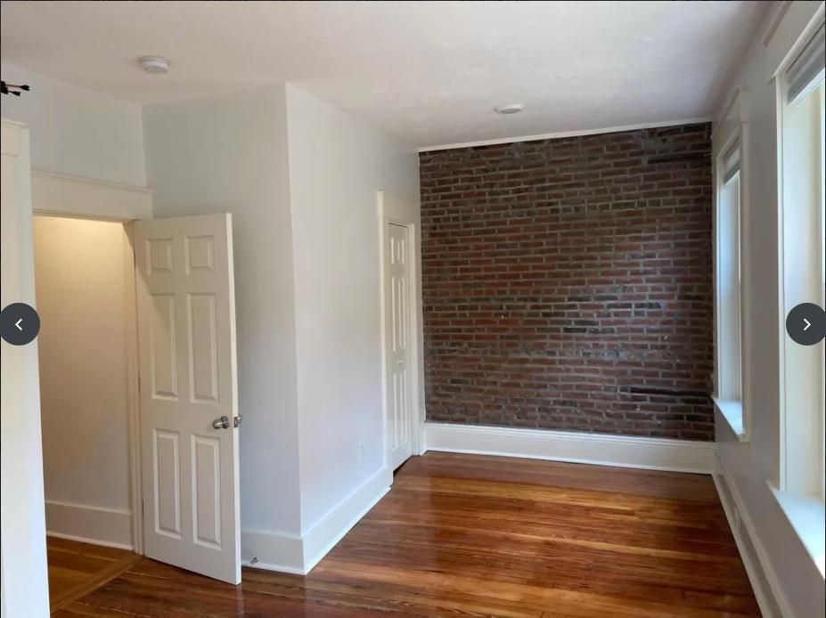 20 Grove St #3, Boston, MA 02114