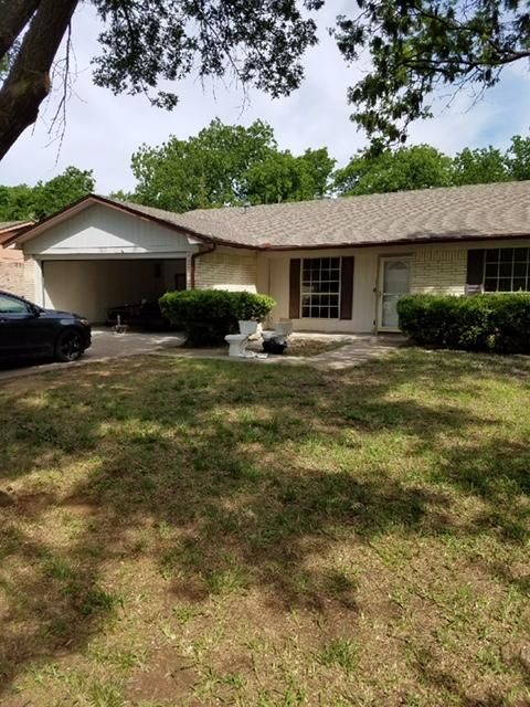 1012 Princeton Pl, Cleburne, TX 76033