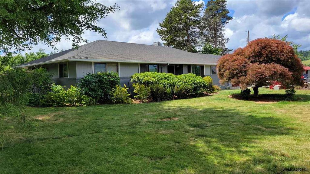 31475 SW Riedweg Rd, Cornelius, OR 97113