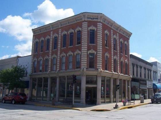 201 Broadway, Hannibal, MO 63401