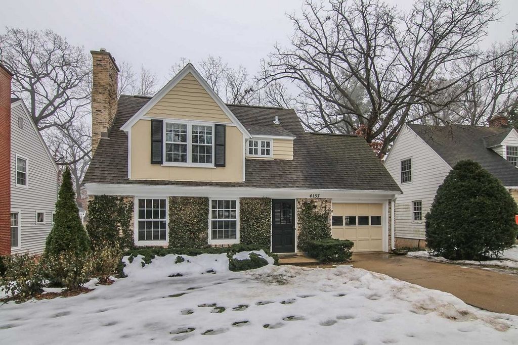4157 Hiawatha Dr, Madison, WI 53711
