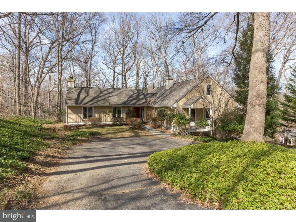 6 Tanglewood Dr, Wallingford, PA 4 Bed, 5 Bath SingleFamily Home