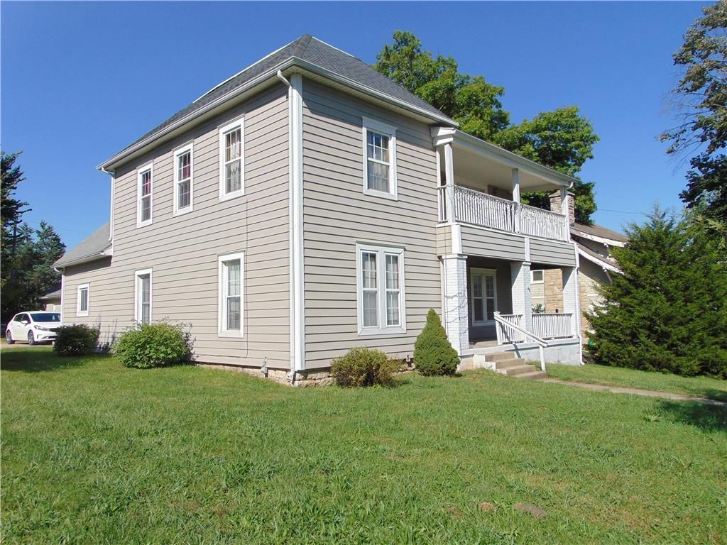 204 E Main St, Richmond, MO 64085 4 Bed, 2 Bath SingleFamily Home